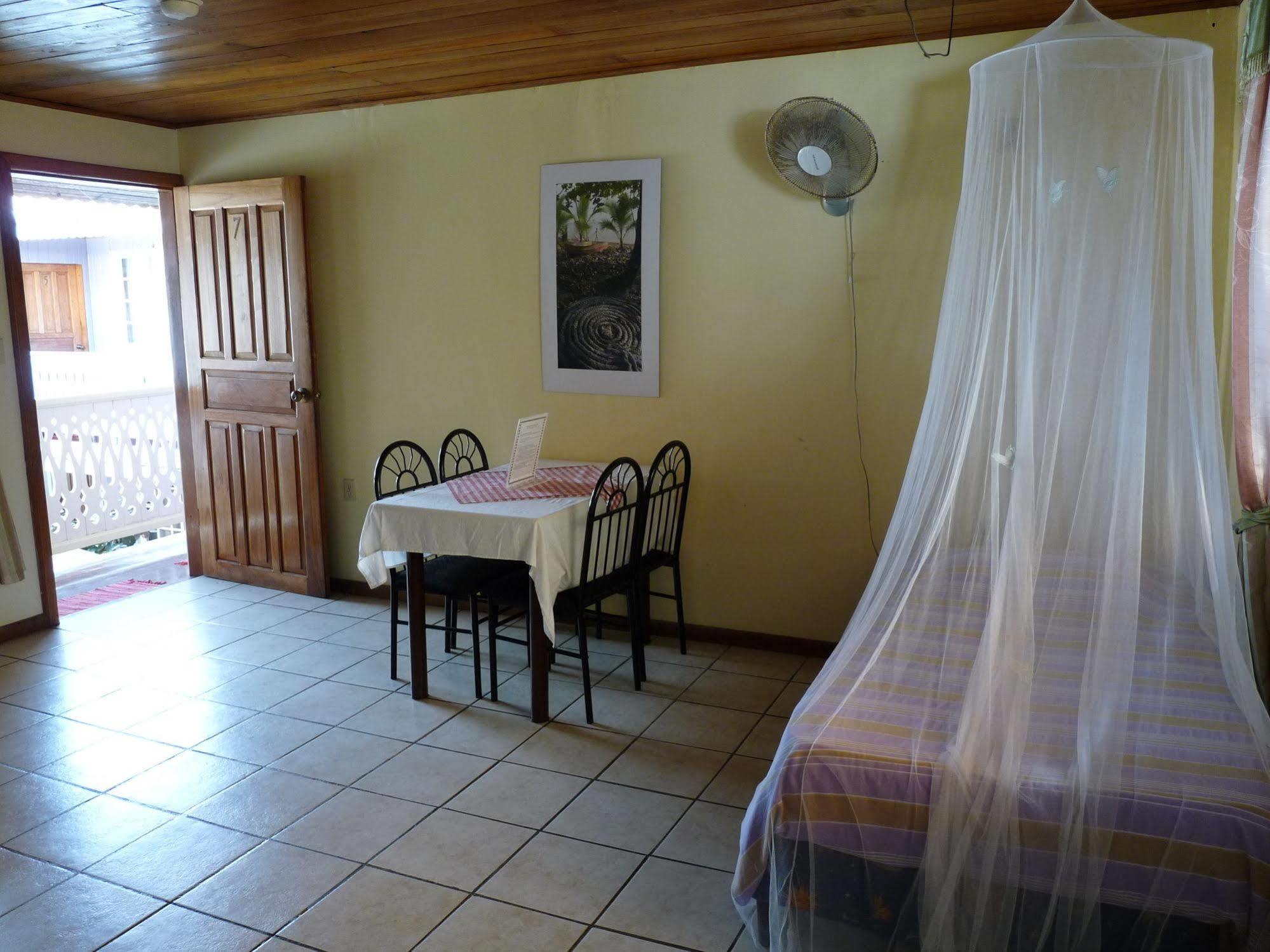 Hotel Posada Isla Chica Bocas del Toro Εξωτερικό φωτογραφία